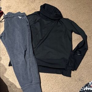VSX Black Pullover and Charcoal Joggers Set